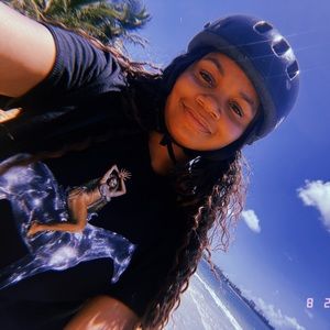 Meet your Posher, Iantha